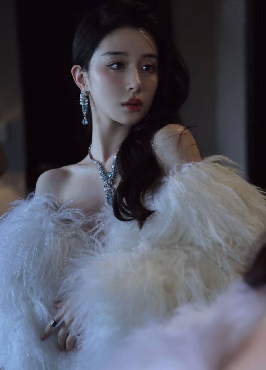 上海浦东佩瑶 清纯高挑 天然身材 女友感满分 高学历