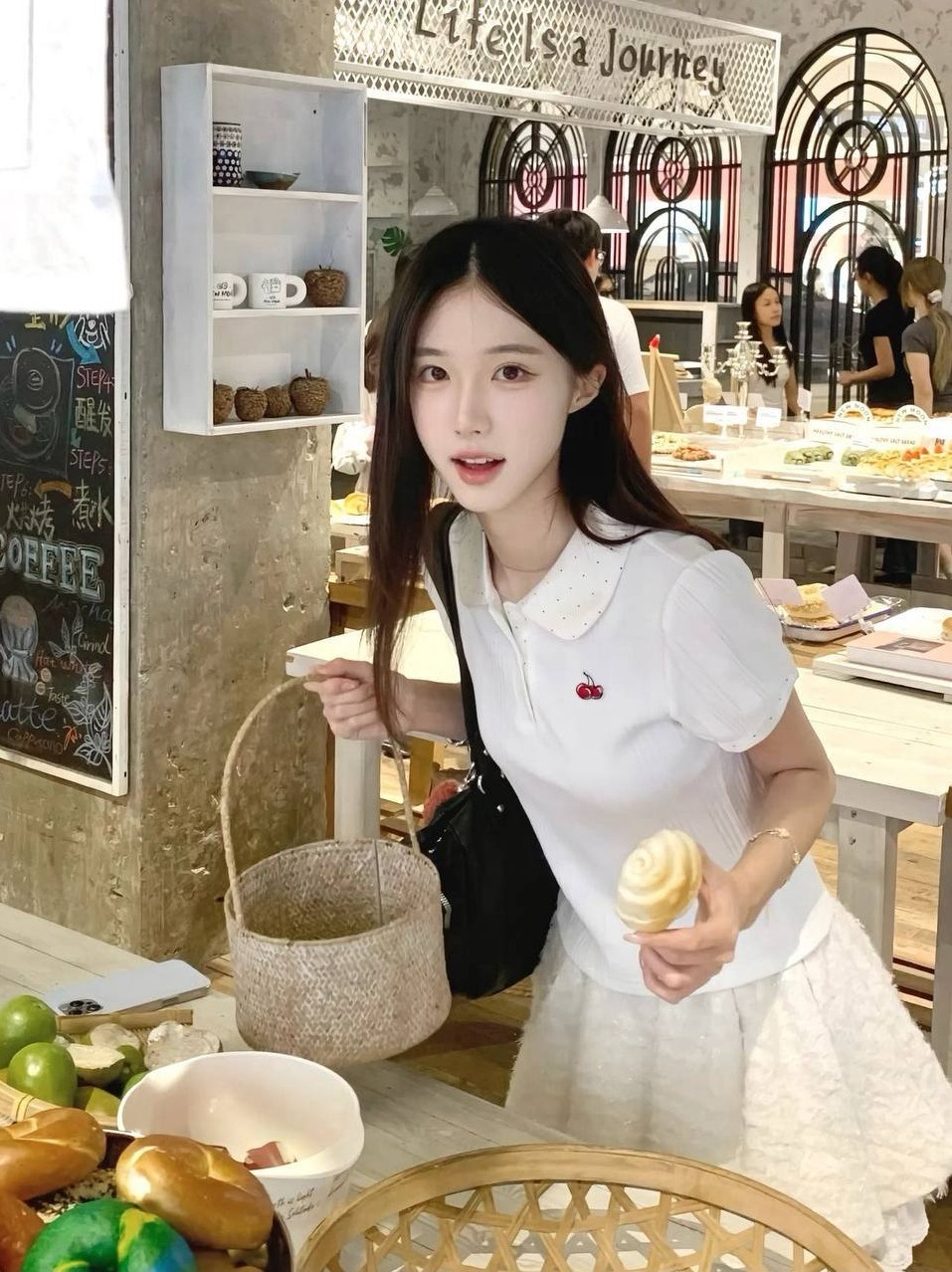 长宁｜#白小纯 上海 沪老四🏠5 172cm