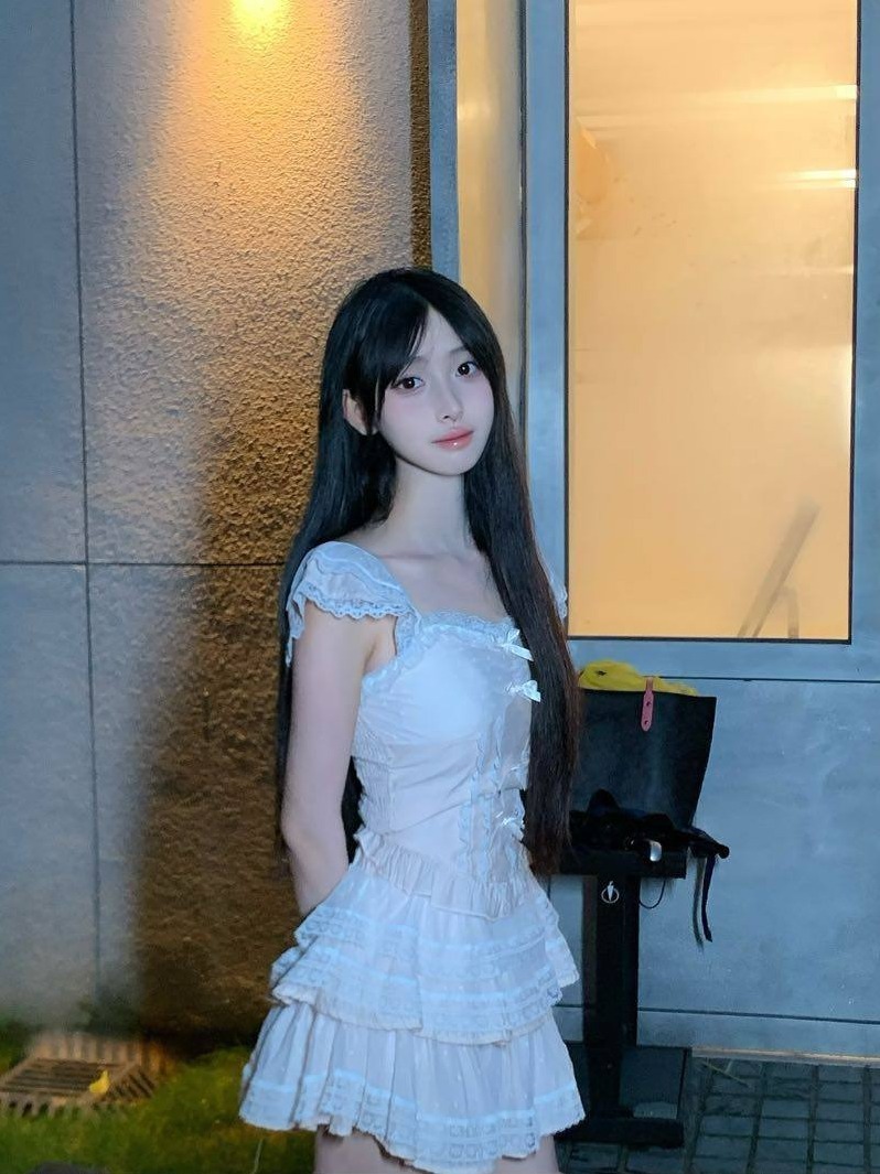广州杨弈 舞蹈生 168cm 雪白粉嫩 一字马 极致热情配合高