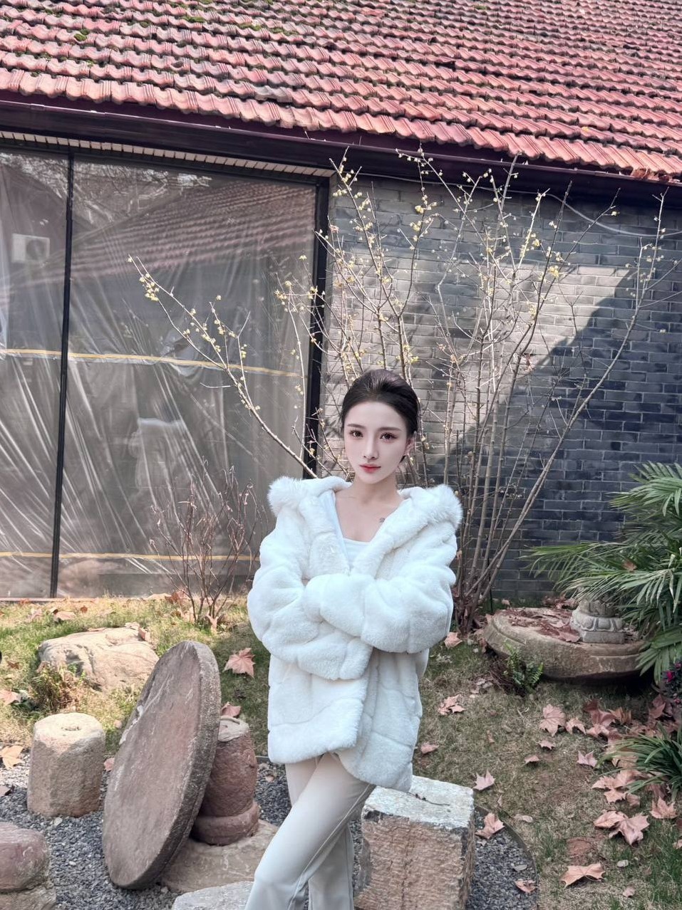 杭州香蕉 艺术系才女 天然身材 谈吐得体 性格温婉