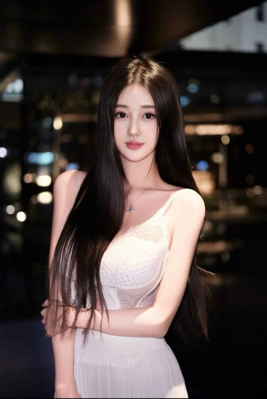 广州七七 高素质御姐 170cm E杯 全身雪白 礼貌耐心