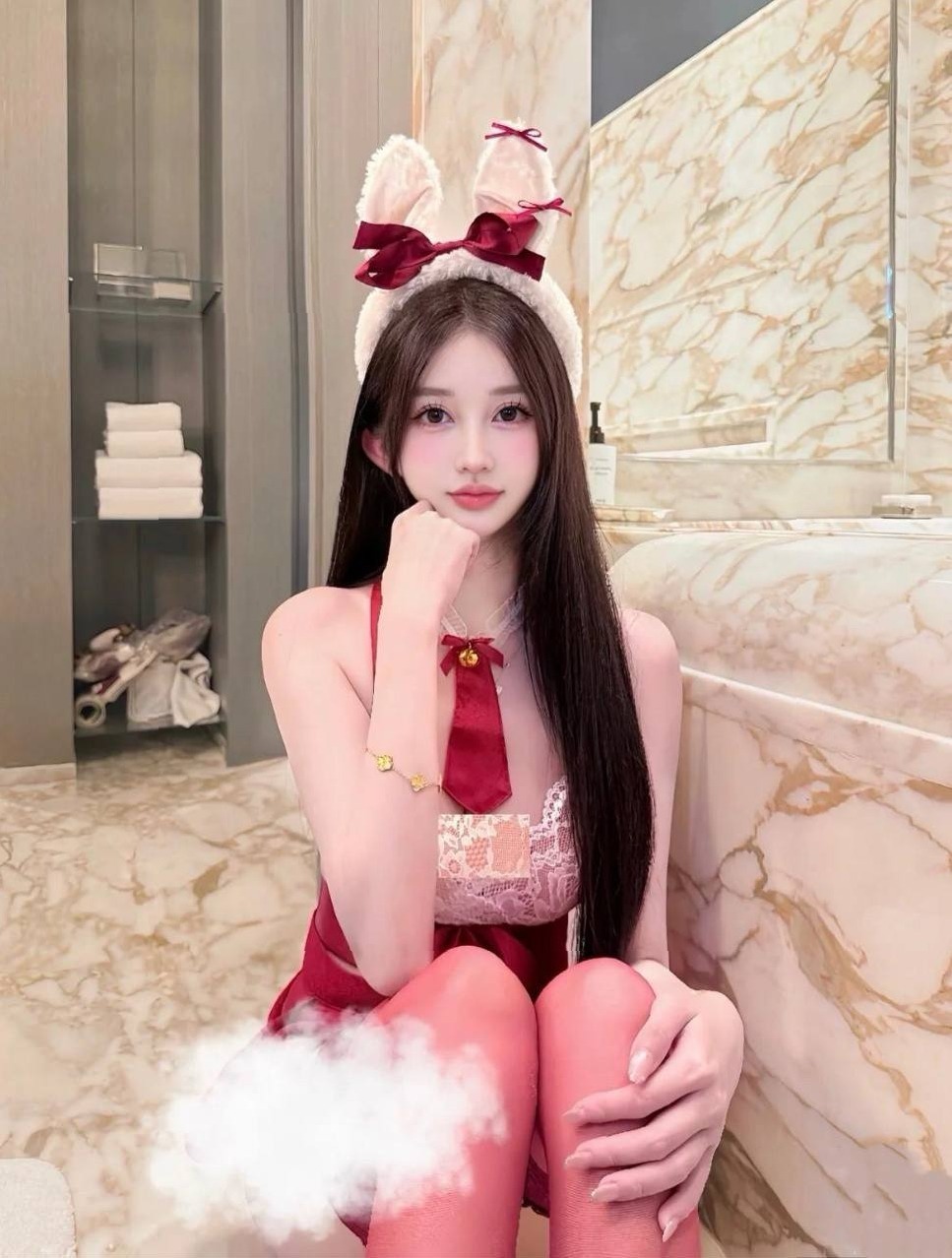 广州七七 气质清纯 170cm E杯 雪白肌肤 温柔懂事