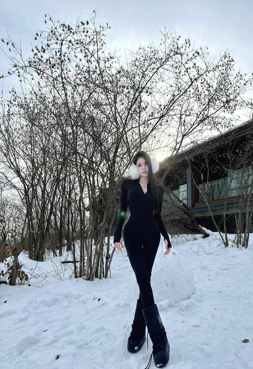上海黄浦老四 高个瘦身 D杯 兼职模特 服务69舌吻