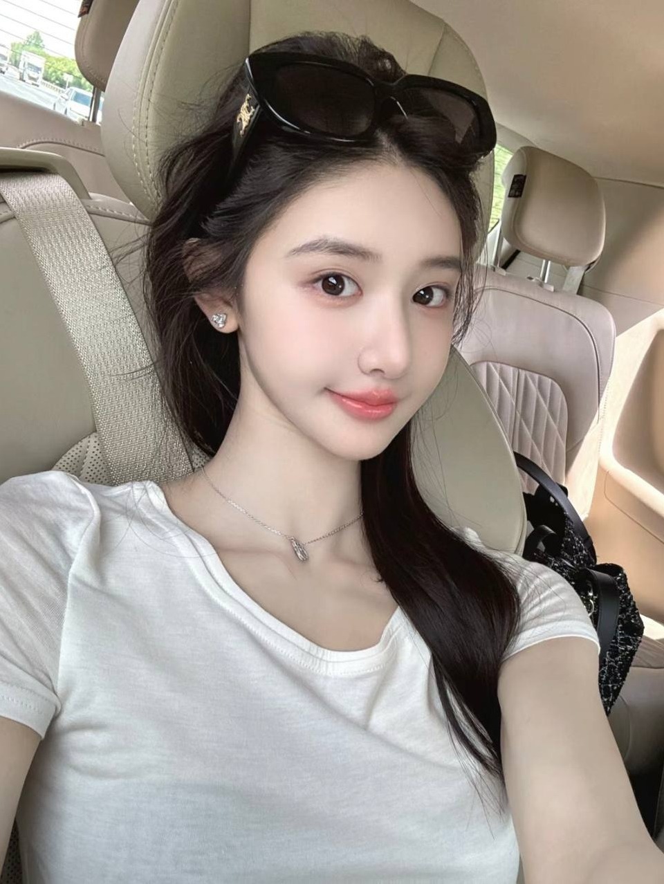 长沙小鹿身高168cm 曲线迷人 温柔体贴 上门服务