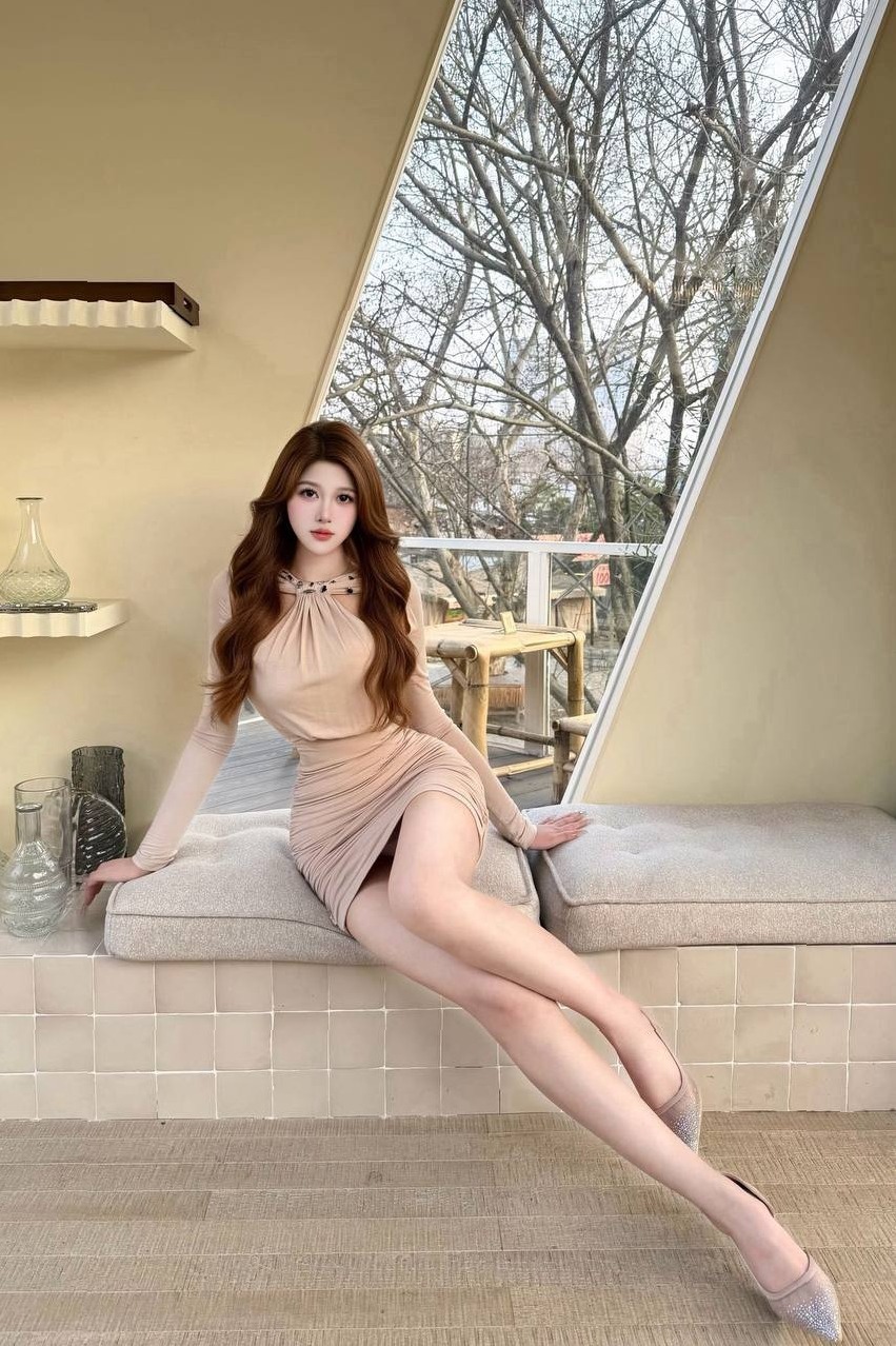 广州天河御姐小叶子172cm纯天然E胸A4腰魔鬼身材