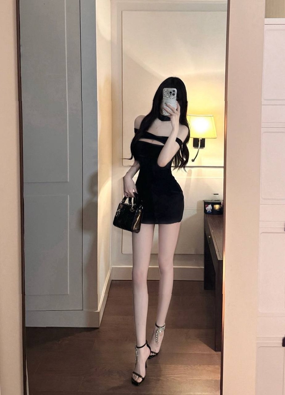 广州天河御姐小叶子172cm纯天然E胸可蛇吻69双飞