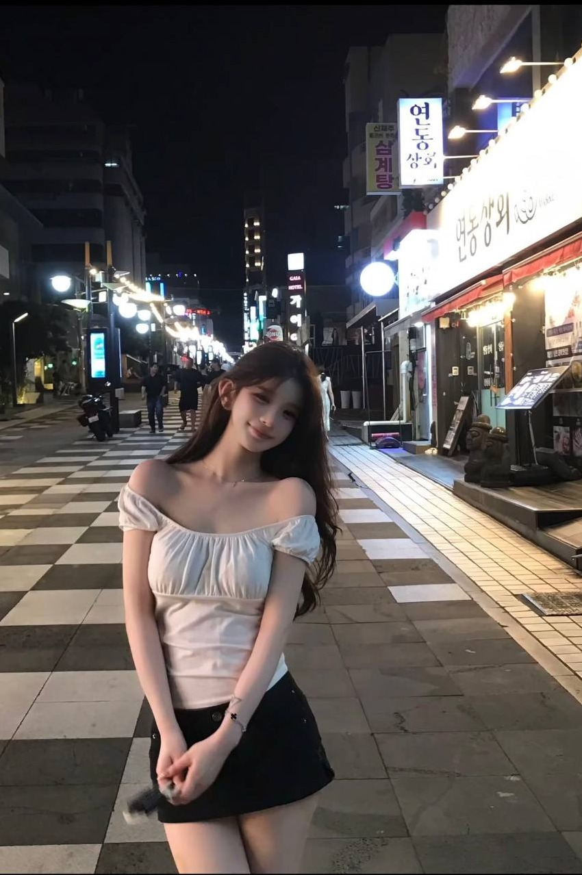 广州苏暖暖 04年嫩模 蜂腰肥臀 真大D 外萌内骚