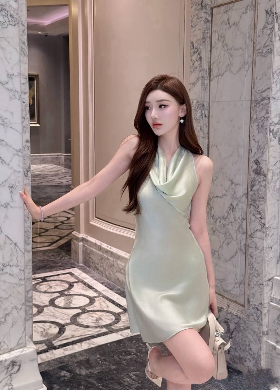 深圳 安娜苏 175cm D杯 天然无瑕疵 蛇纹酒飞车代开