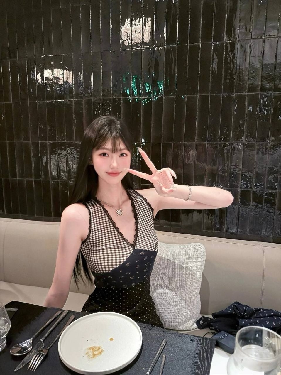 杭州车模李婉儿 纯欲天花板 御用超模 高挑身材