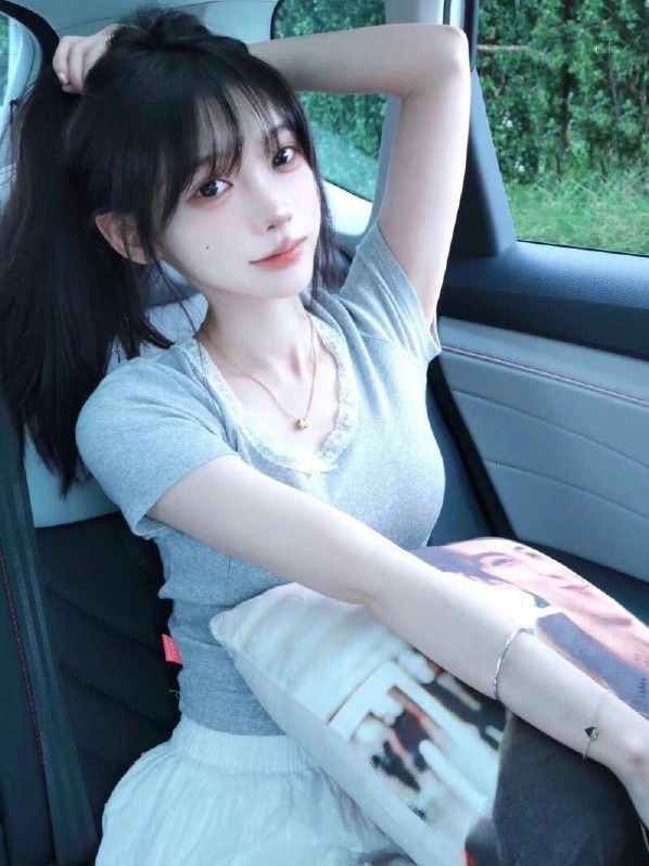 广州 文斯香菜 176cm 腿控最爱 小蛮腰 声音甜美 高素质