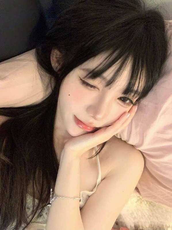 广州 文斯香菜 美少女 五官精致 日语交流 高挑身材