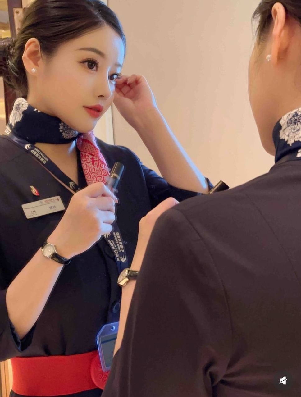 杭州滨江张艺兴气质名媛谈吐优雅高智商高情商