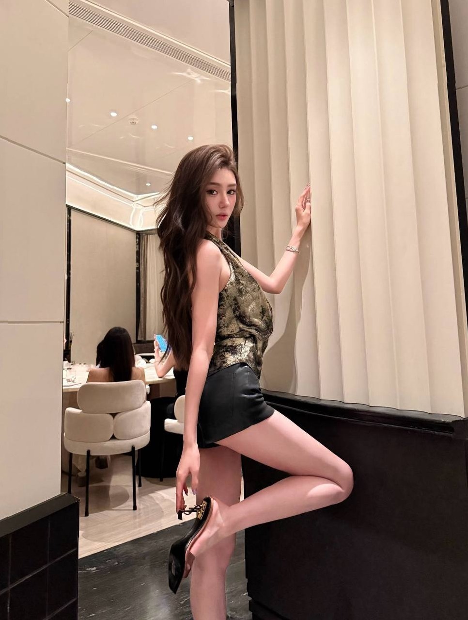 173cm 广州 杨弈