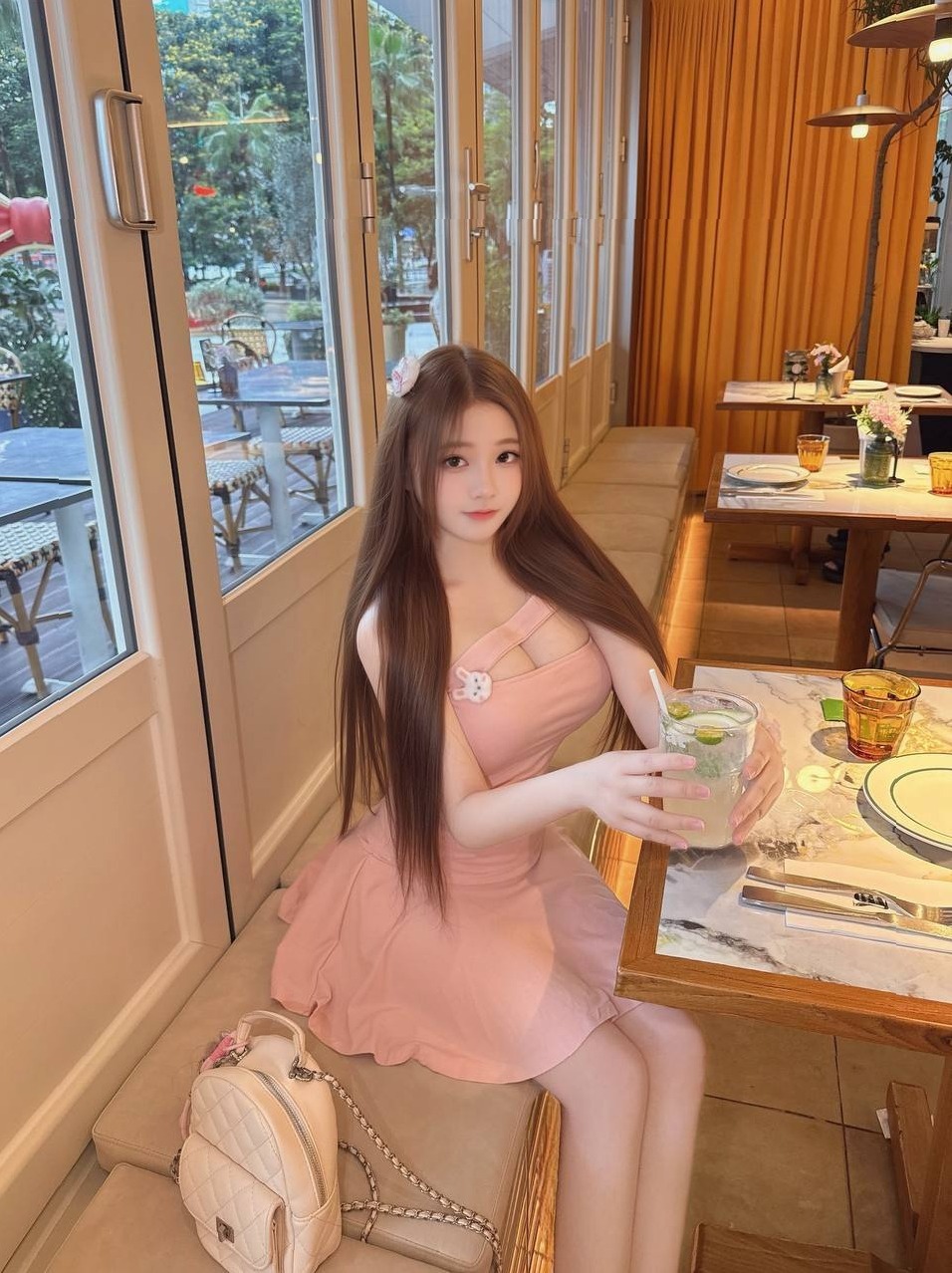 D杯 蕊蕊 福田区 深圳 深圳•张葡萄 165cm