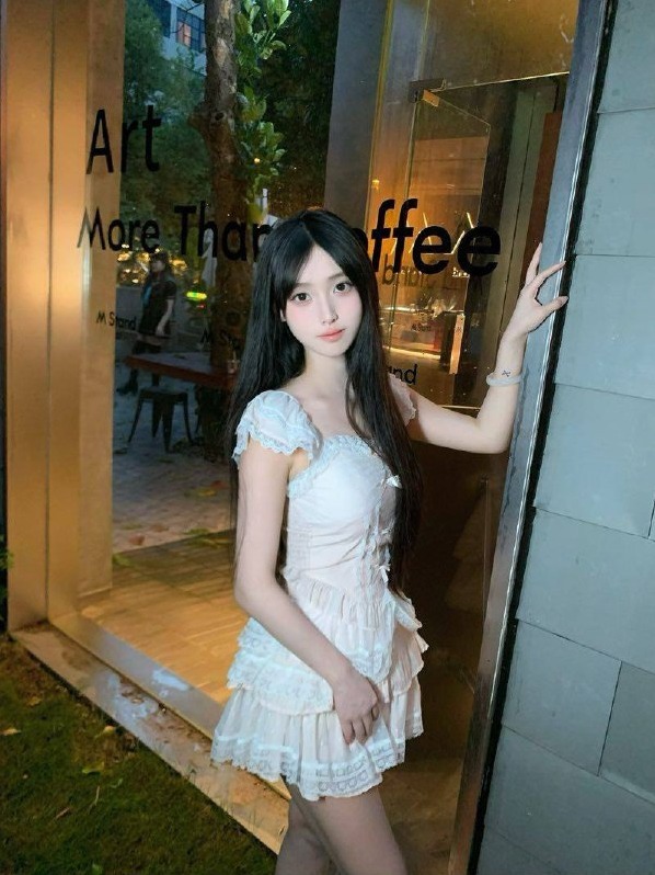 杨弈 168cm 一字马 白小纯 广州