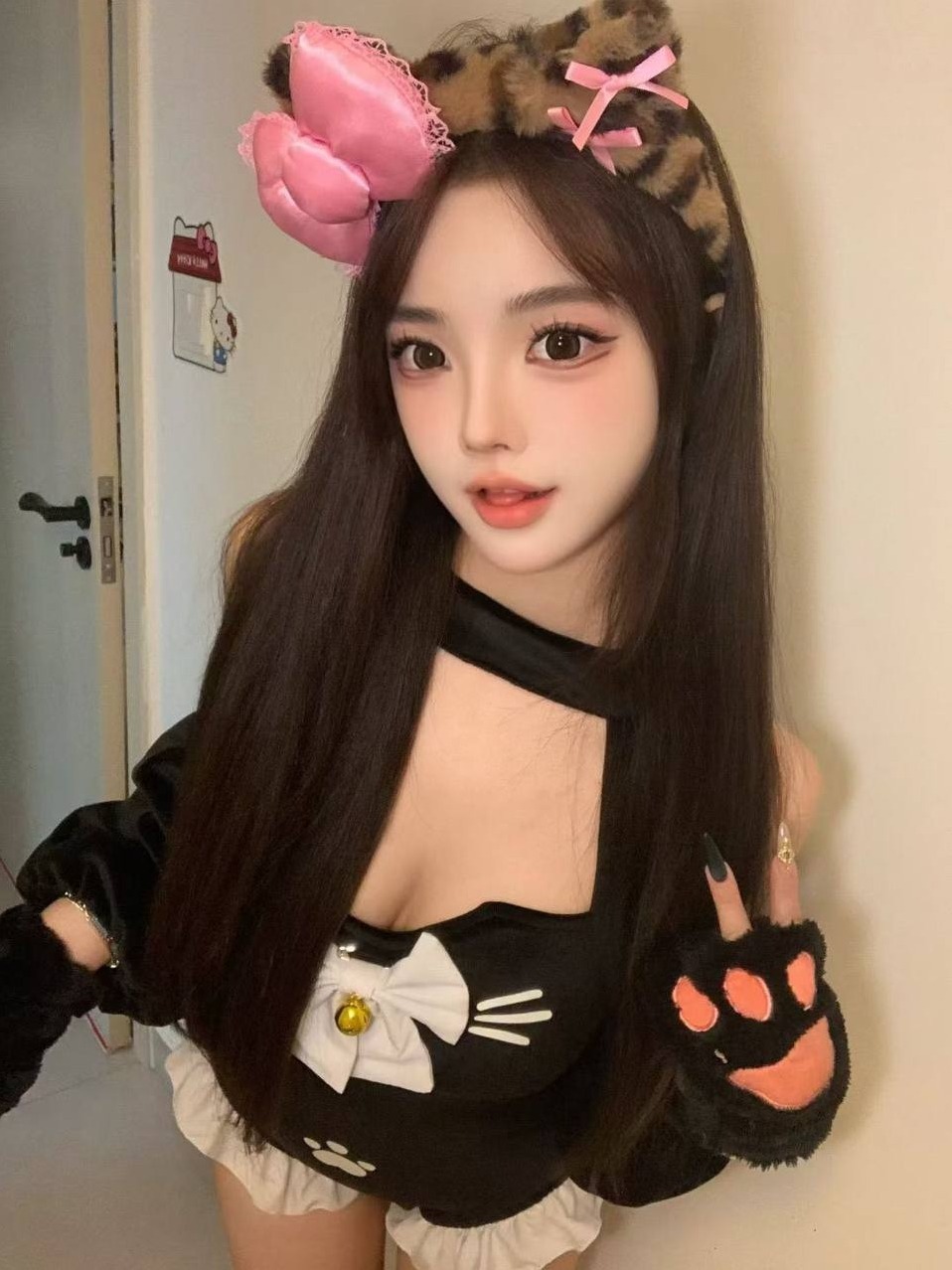 杭州拱墅香蕉纯欲天花板Coser身高165cm36D