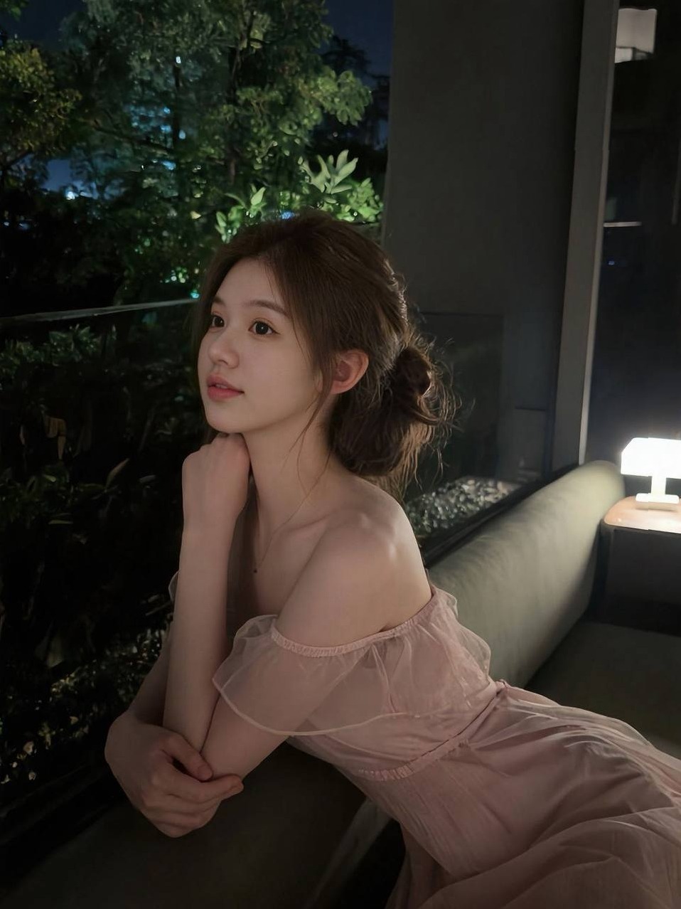 广州杨弈 甜美清纯 高白纯 身高175 网红模特 可纯可欲