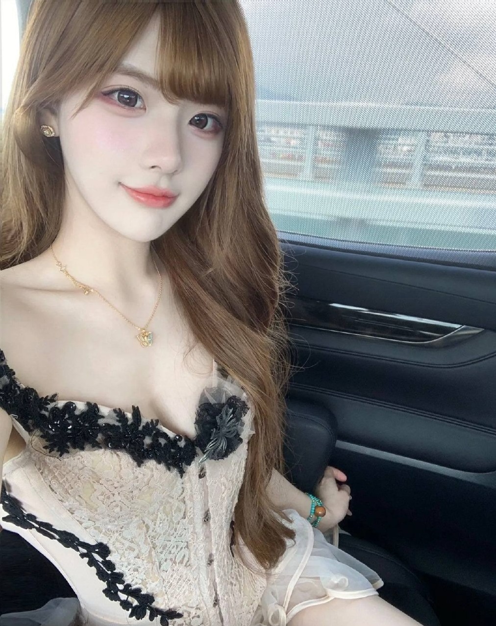 上海静安丽莎上戏纯欲天花板高白纯素颜可约女友体验