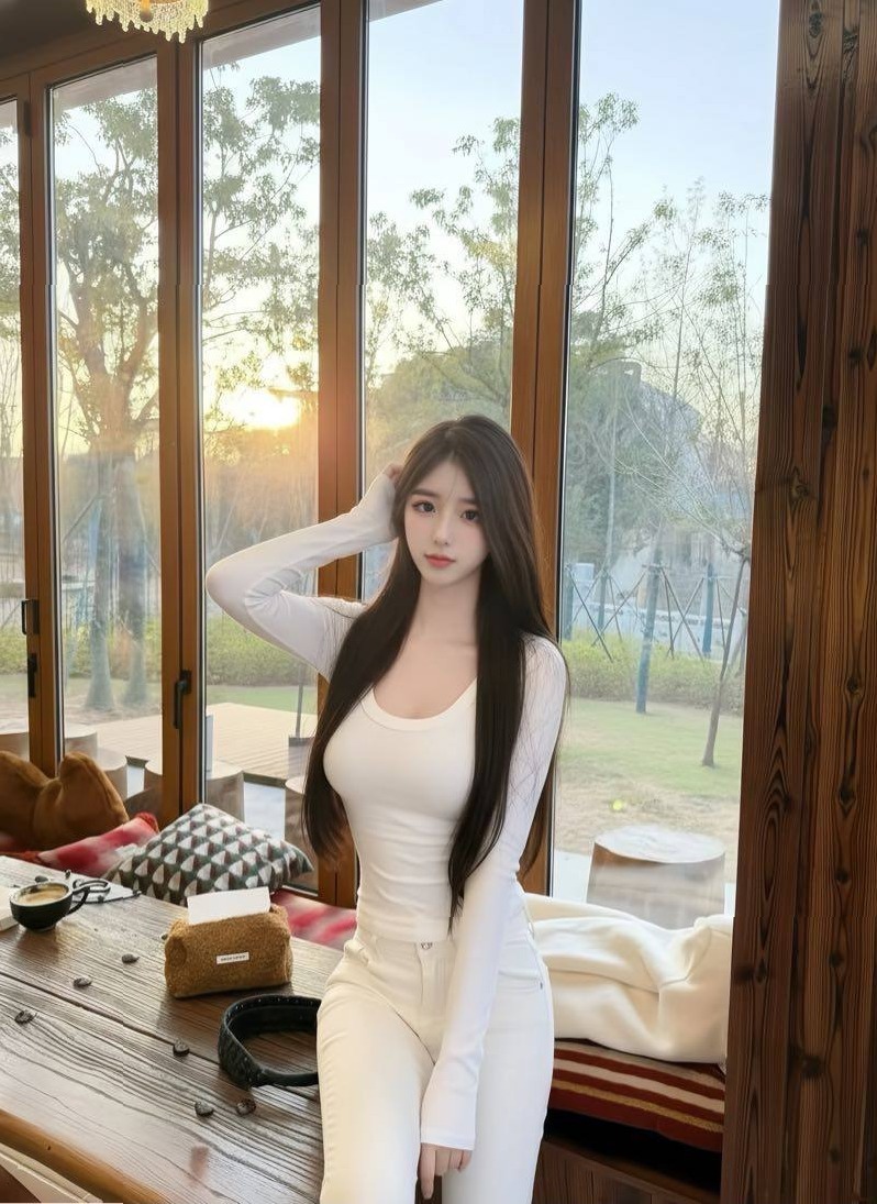 上海杨弈 上海洋气纯欲 身材好 线条美 镜头下自信