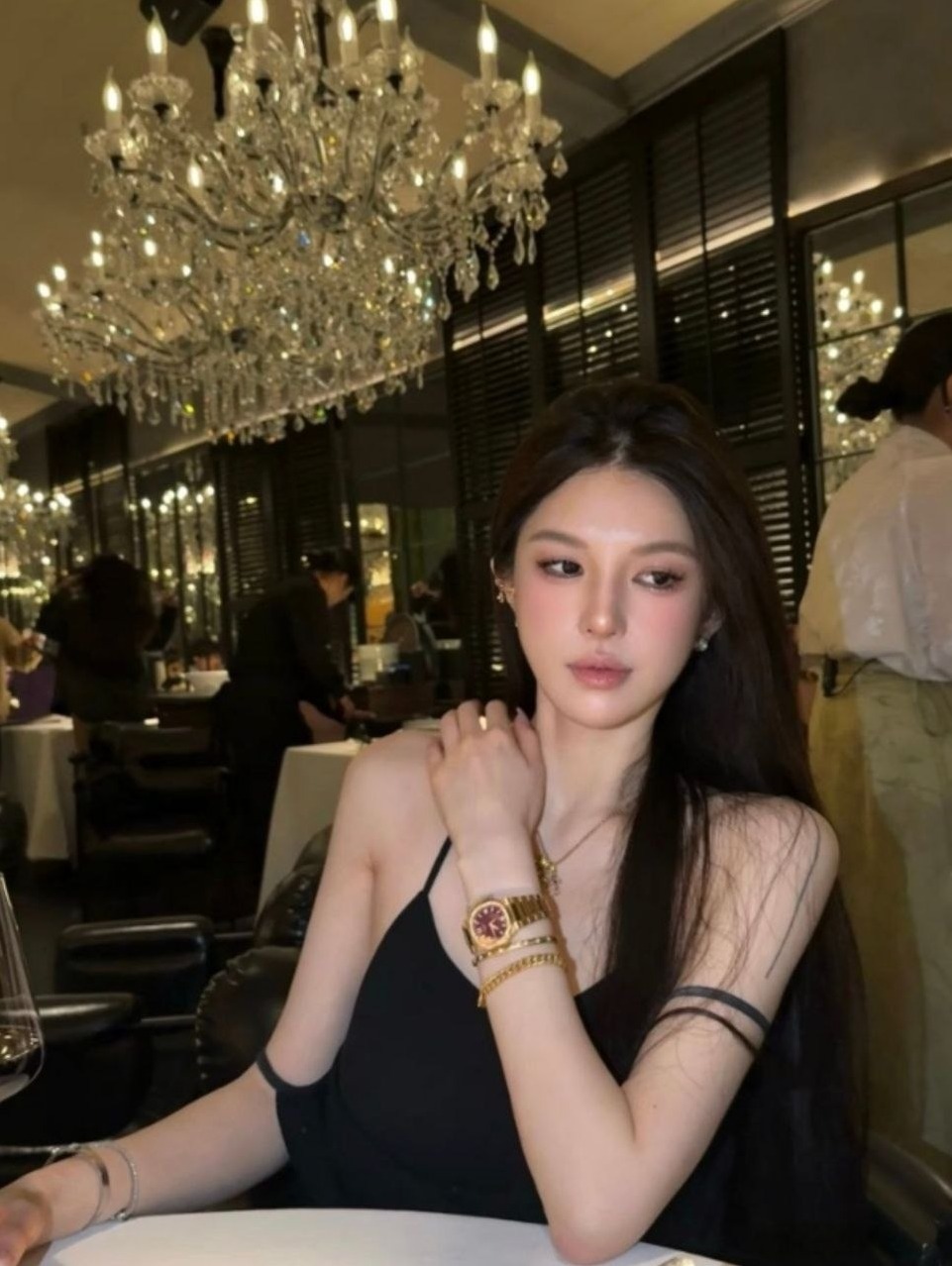 深圳清欢暖儿175cmE杯蜜桃臀薄肌紧致健身爱好者