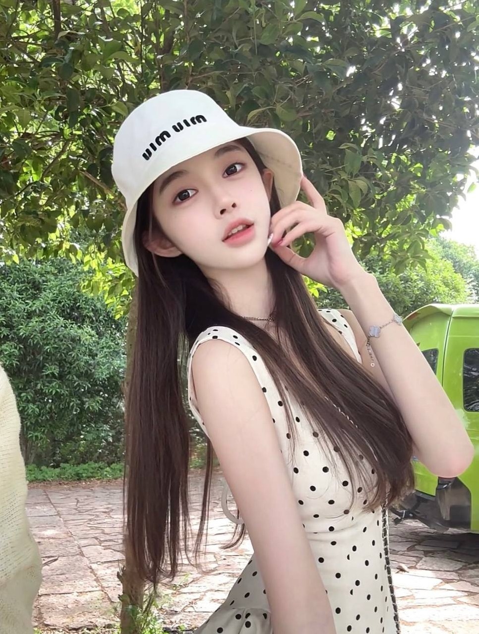 深圳福田小满 170cm极品嫩汁 天然C+清纯幼态 芭蕾舞生新人首开