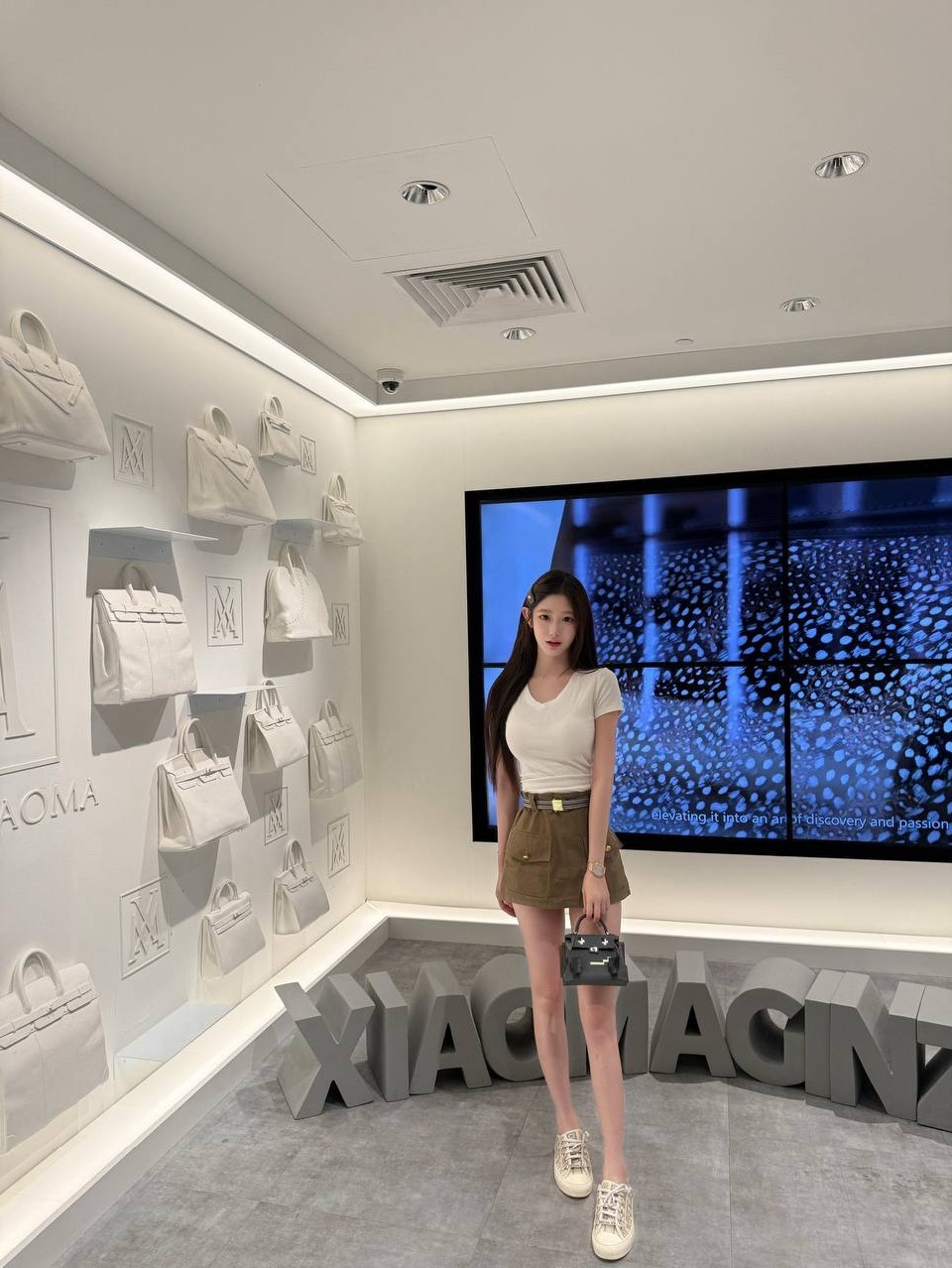 杭州拱墅高挑女神Coser紫萱大长腿气质出众