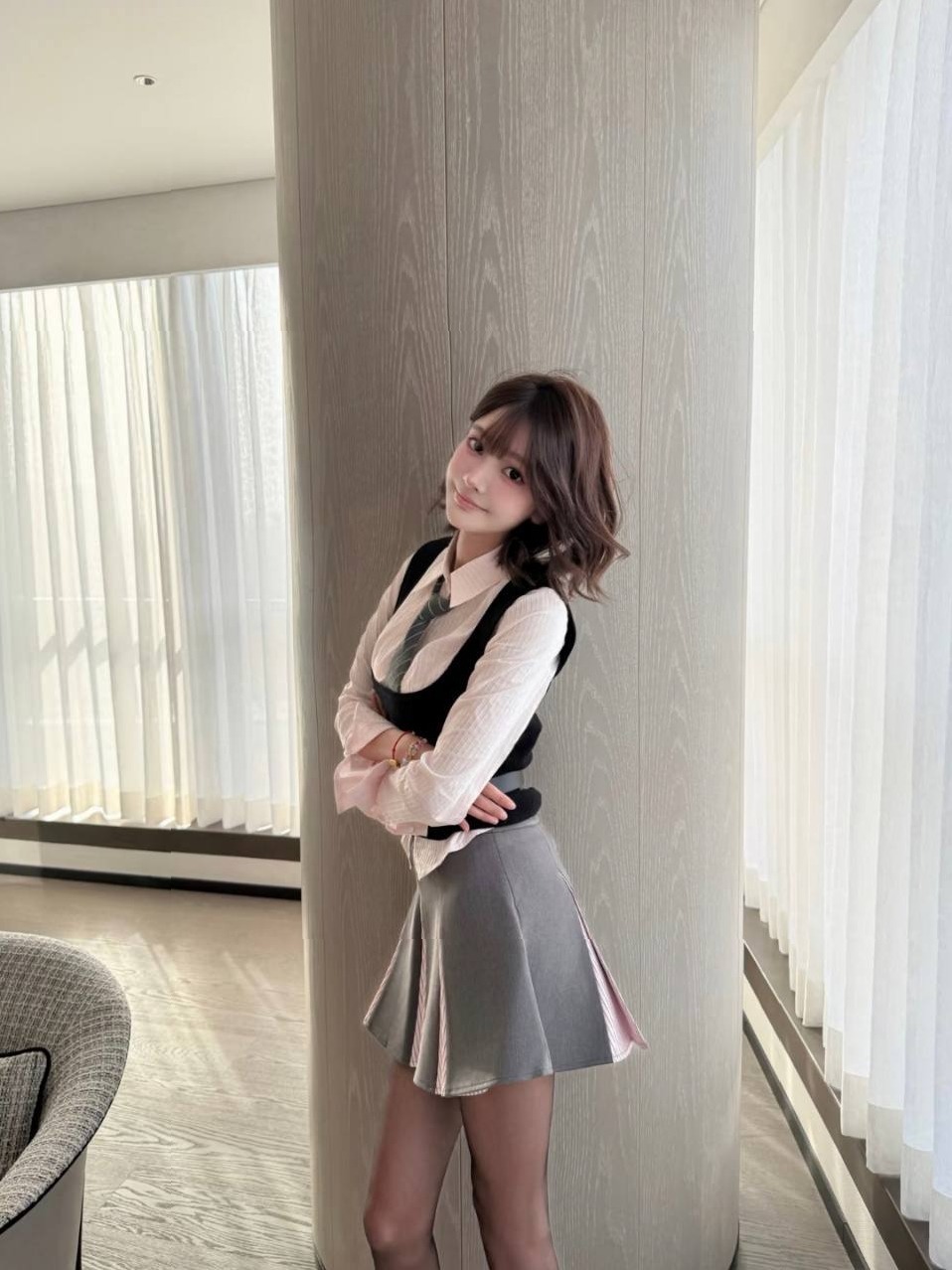 广州杨弈167cm44kg天然妈生脸纯欲甜妹