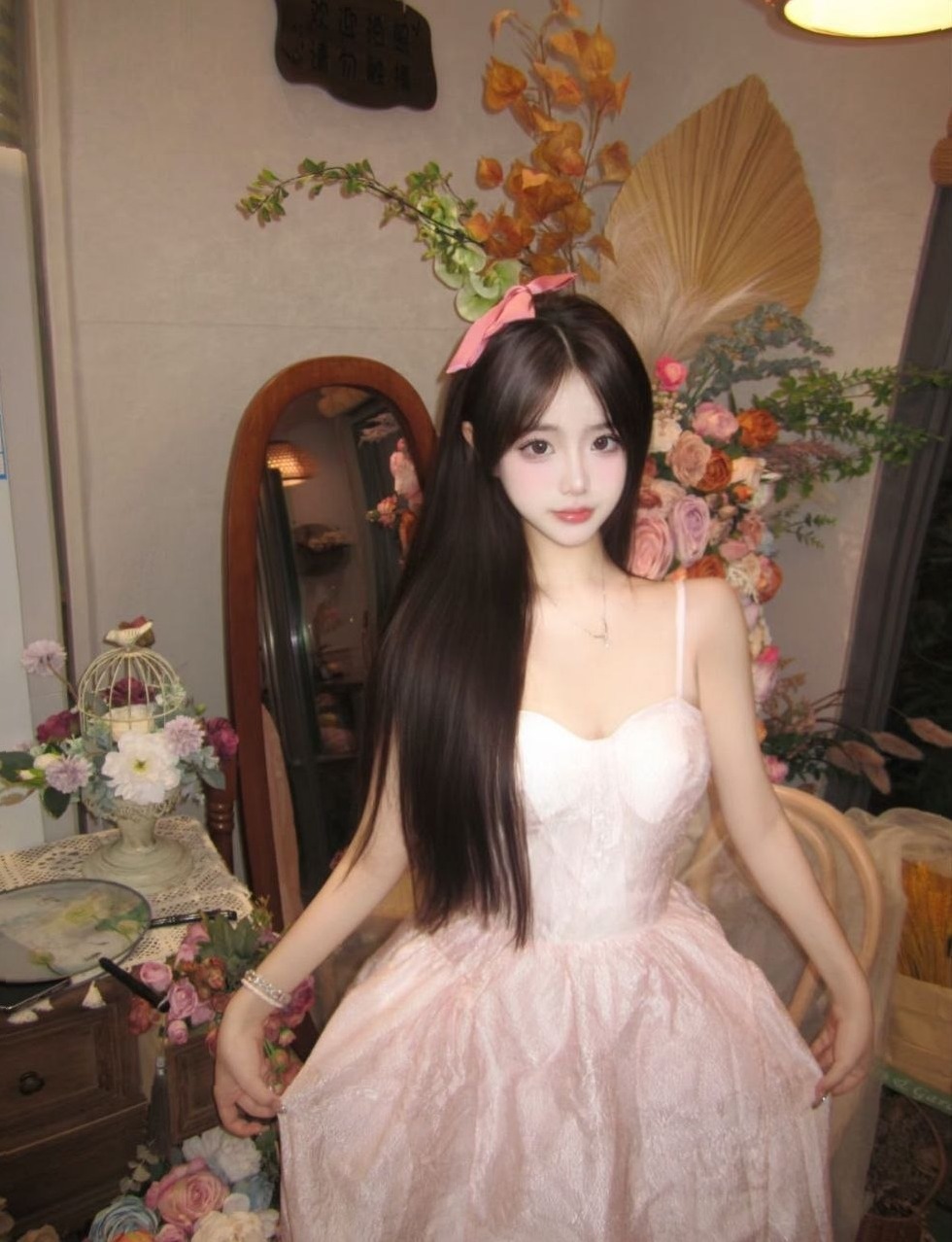 南京玄武清纯学妹小柔甜美笑容学生装扮
