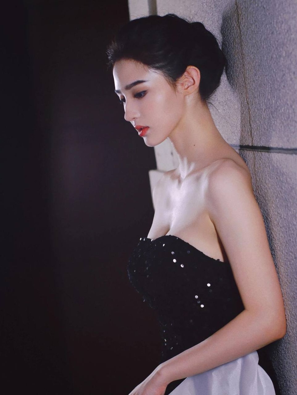 上海 小红娘W 高挑白皙清纯 上戏在读 广告模特真实可约