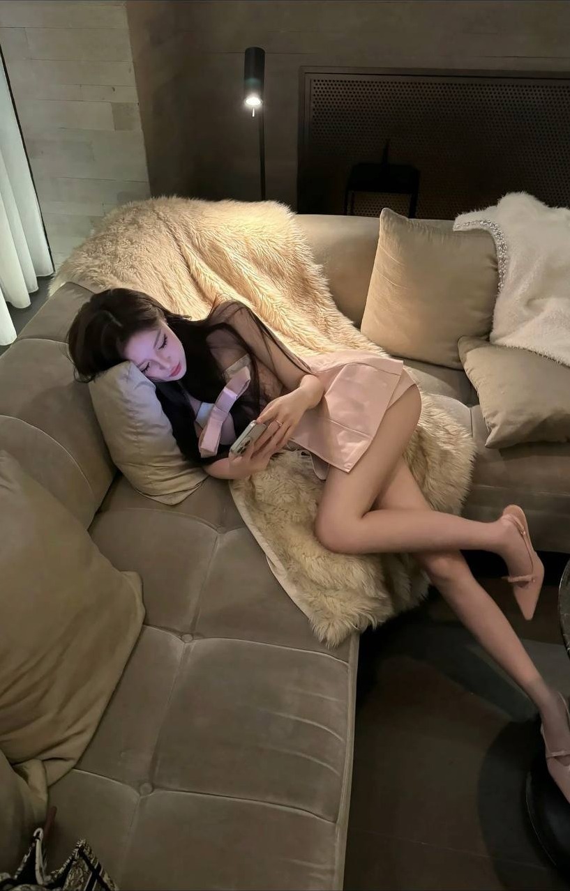 广州 苏暖暖 火辣身材 前凸后翘 身体柔软 只接素质课