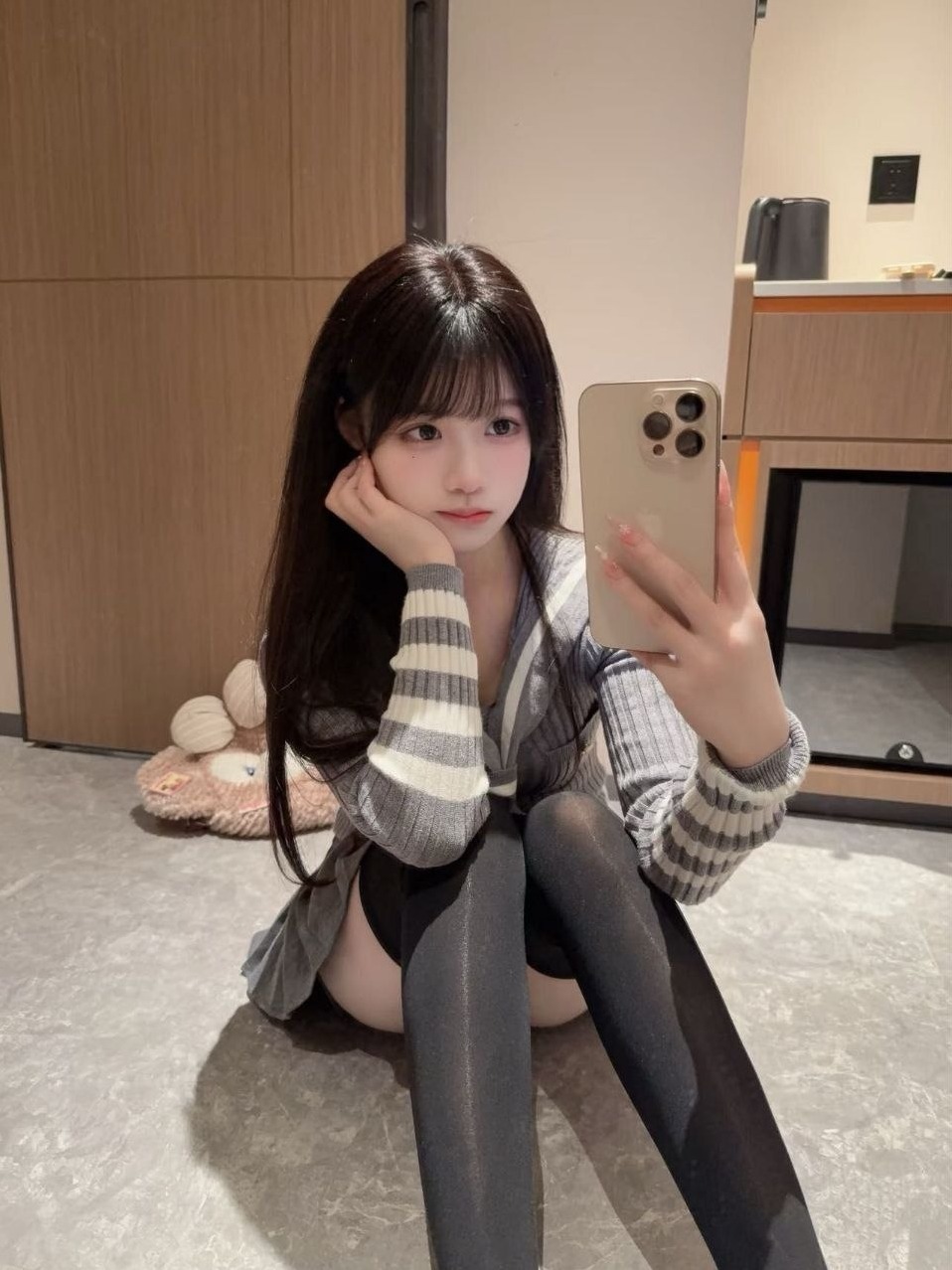 南京Laochen 台湾女大 童颜大胸 皮肤雪白 170cm S型身材 初恋体验