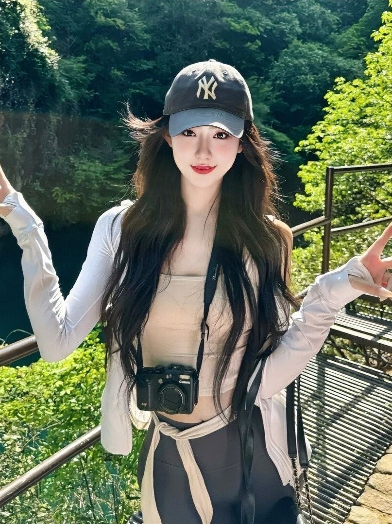 广州飞儿身高178cm真胸模特圈外女友兼职真人