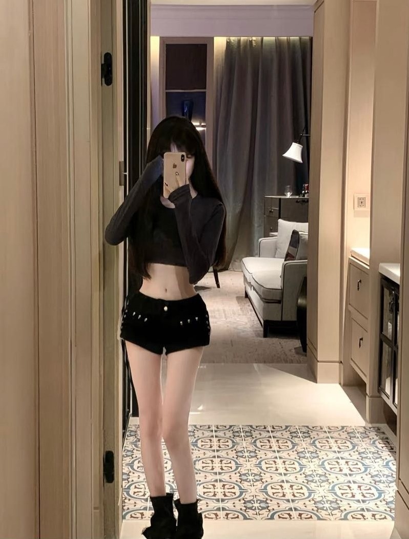 南京Laochen 05年少女 天然初恋脸 163cm C杯 80斤 紧致服务好
