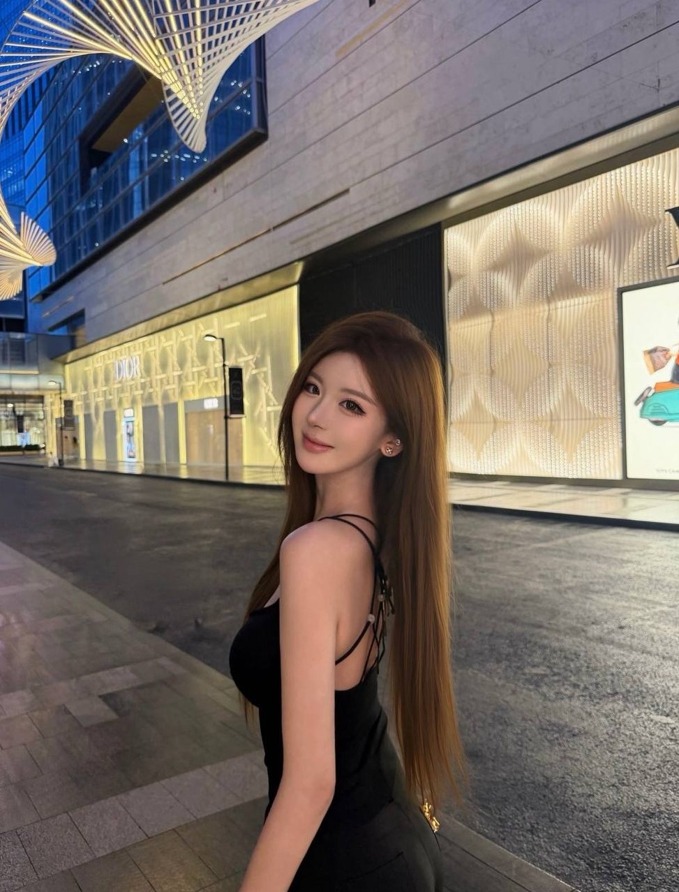 深圳南山 少女感 妈生脸 冷白皮 真实自拍 优质