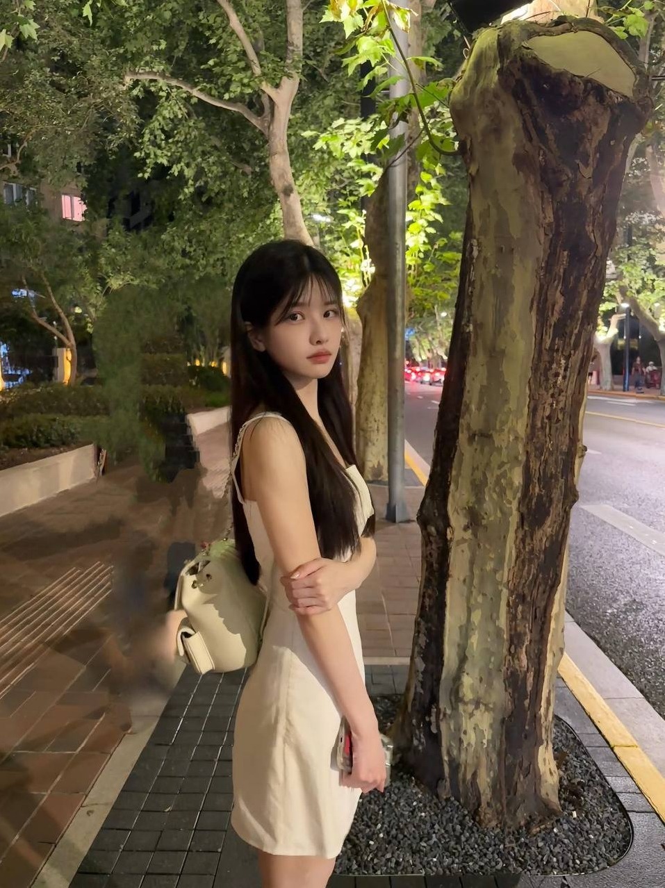 深圳福田 校花猫咪妹 168cm C杯 外纯内骚 服务热情