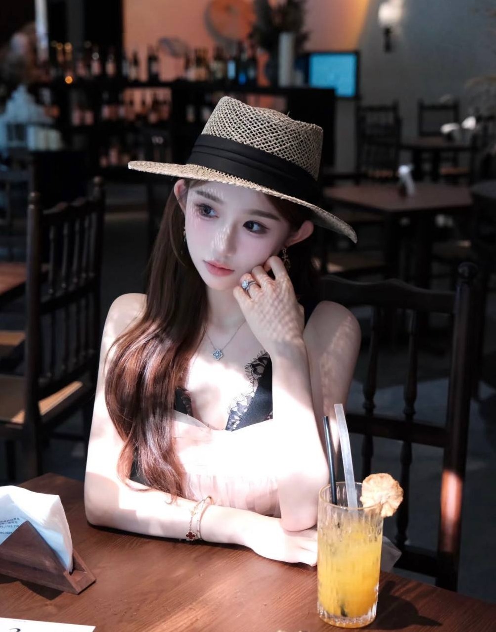 上海 沪老四🏠 170cm 静安 白小纯|#好评 