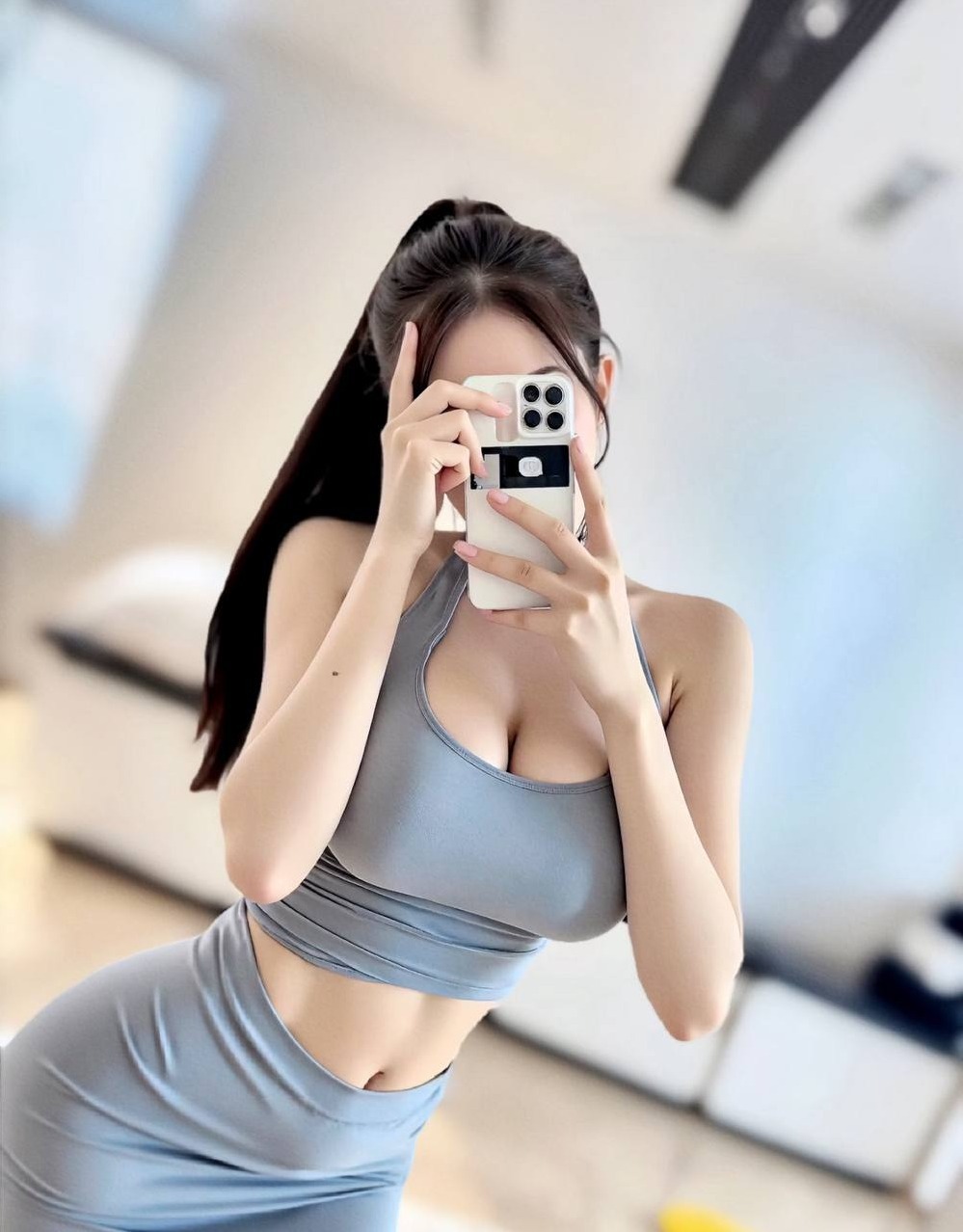 广州小谭松韵甜美萝莉清纯笑容皮肤雪白好评