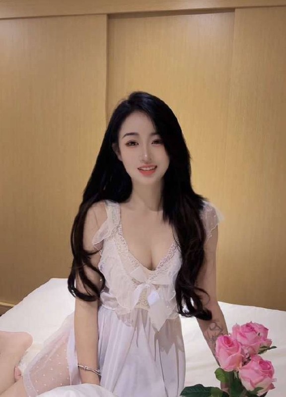 广州 时锦儿 170cm 肤白貌美 气质优雅 细腰翘臀 配合度百分百