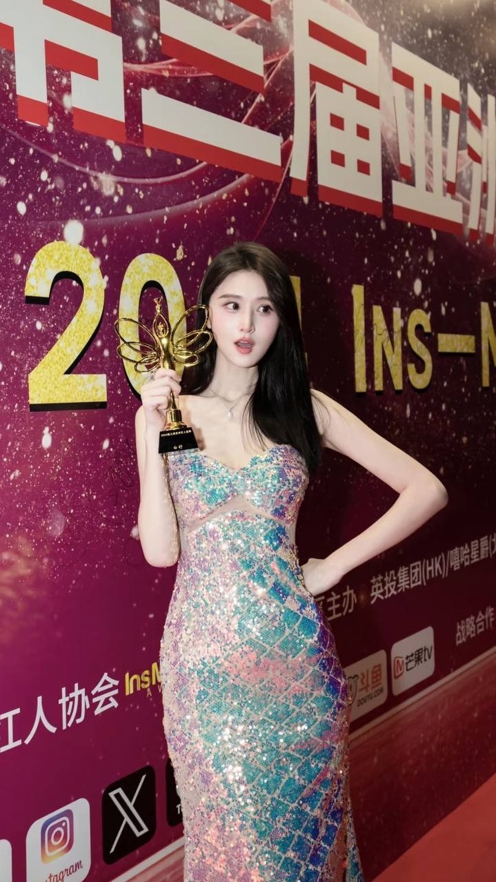 上海硬W （ 178cm 上海 静安 舌吻 上海