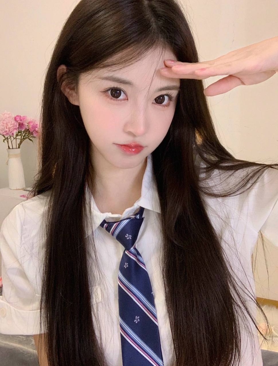 广州杨弈 在读大学生 皮肤白嫩 三点粉嫩 初恋感觉