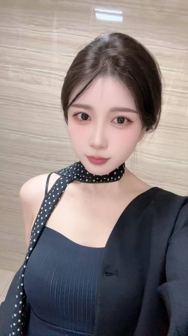 长沙欢喜可彤 可爱脸蛋 172cm 身材火辣 初次兼职 清纯
