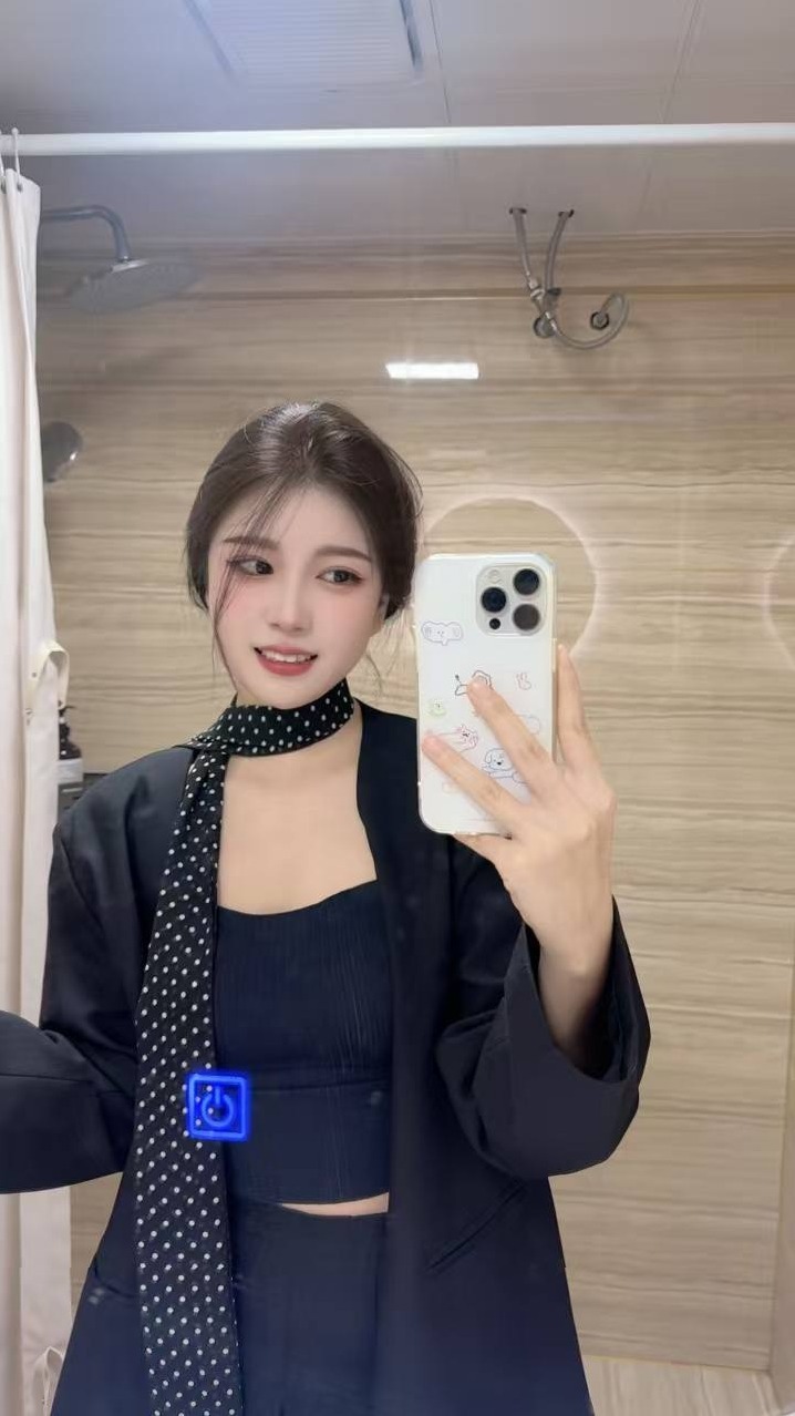 长沙欢喜可彤 清纯可爱 172cm C杯 初次兼职 绝妙身材