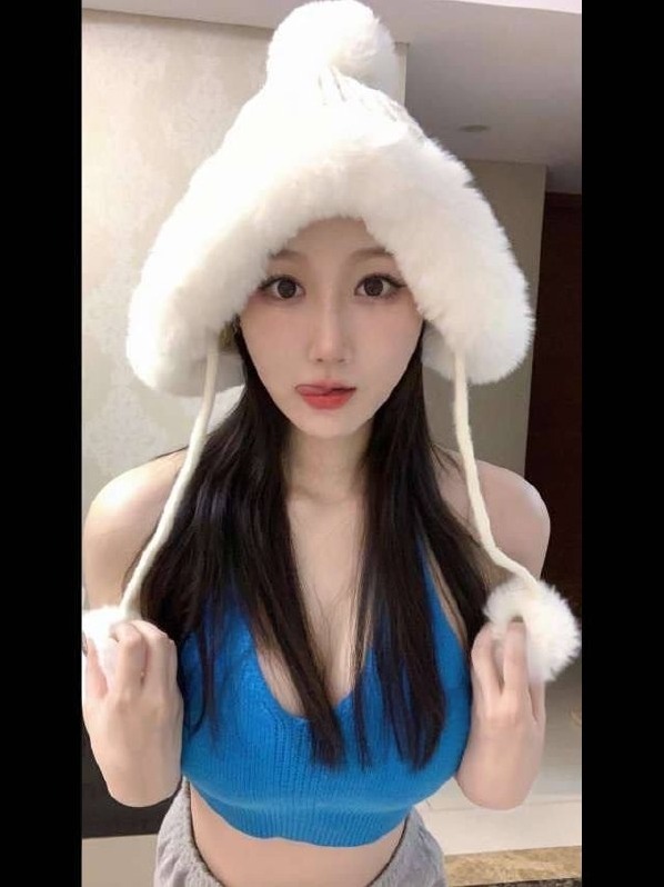 深圳陈意涵175E性感身材48Kg温柔体贴高素质女友