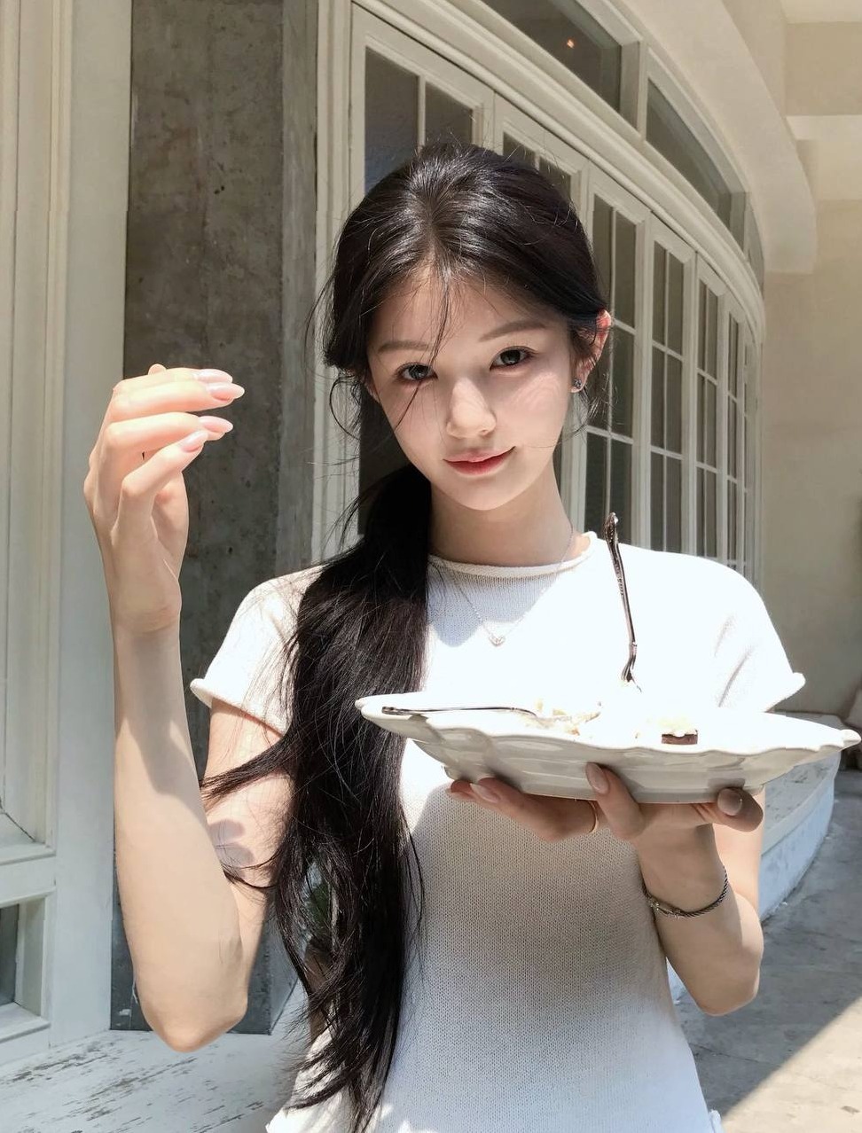 深圳南山甜美模特小鹿 C 罩杯细腰长腿 亲和力满分