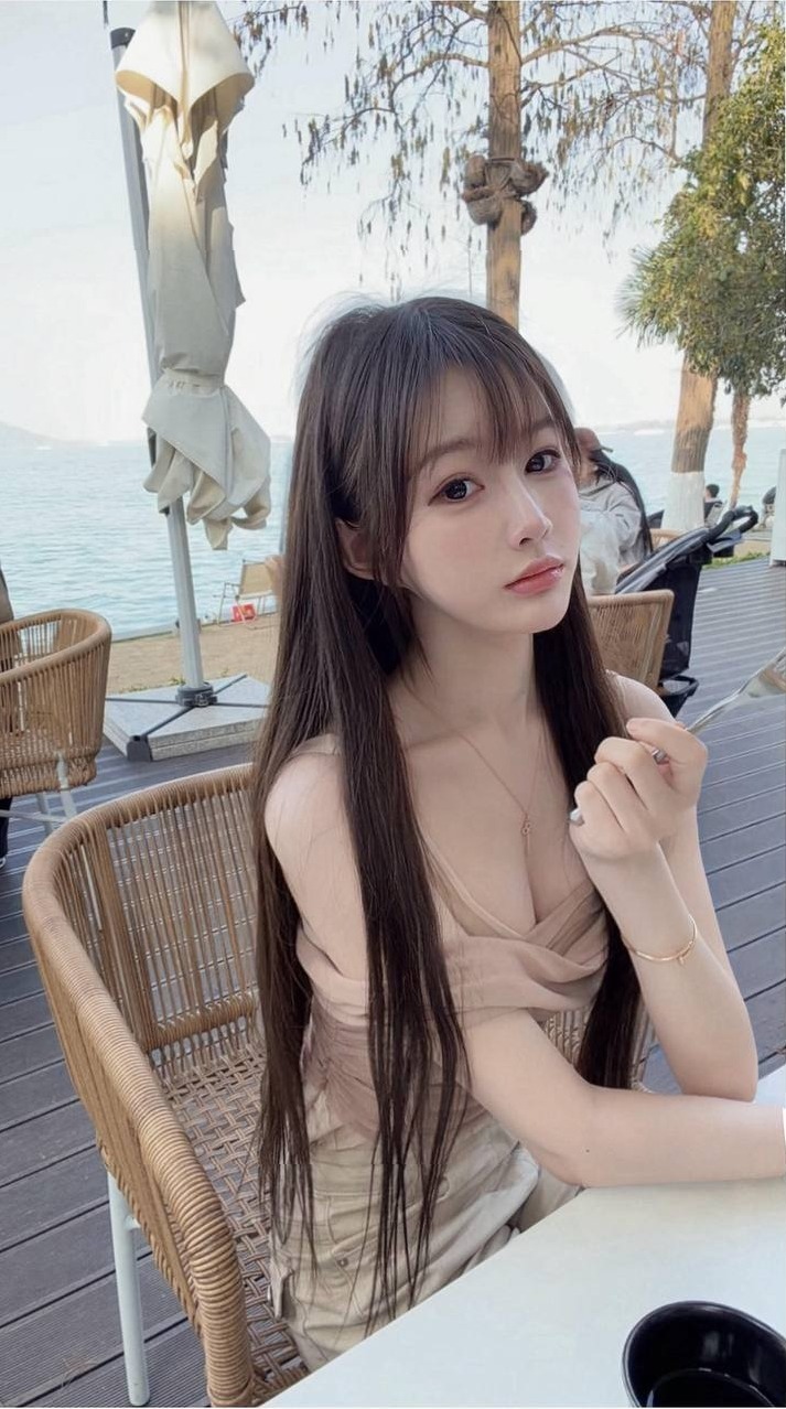 深圳栀虞林志玲 纯欲款乖巧可爱 六九舌吻配合