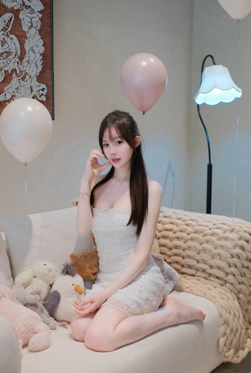 深圳栀虞林志玲 长腿雪白乖巧懂事 女友感初遇