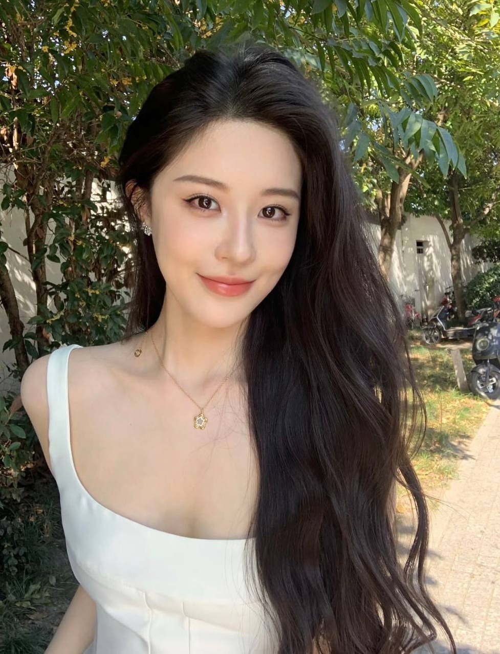 沪上老四 178cm 御姐范 三点粉 一线天 纯天然无整