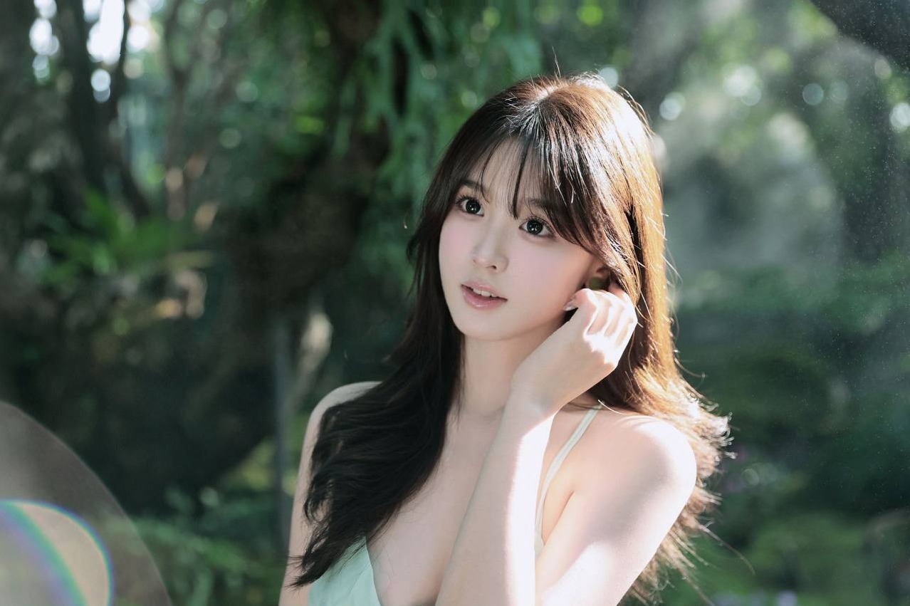上海浦东晨晨 学生妹 170cm D罩杯 青春朝气 自然大方 拍照好看