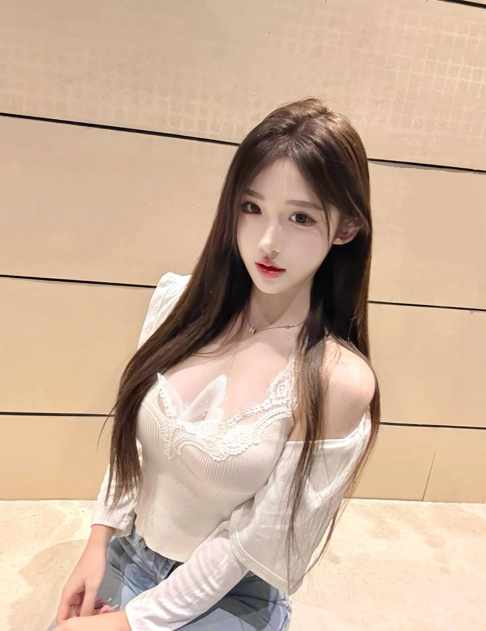 杭州 张艺兴 168 胸围D 清纯初恋脸 雪白肌肤 配合度高