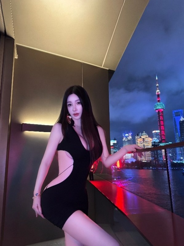 上海 安安 高挑身材 轻松约会
